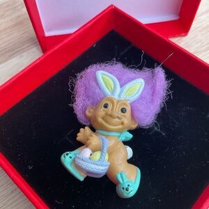 VINTAGE Brooch Lapel Pin  WACKY RABBIT TROLLS PINS‎ by RUSS EASTER TROLL